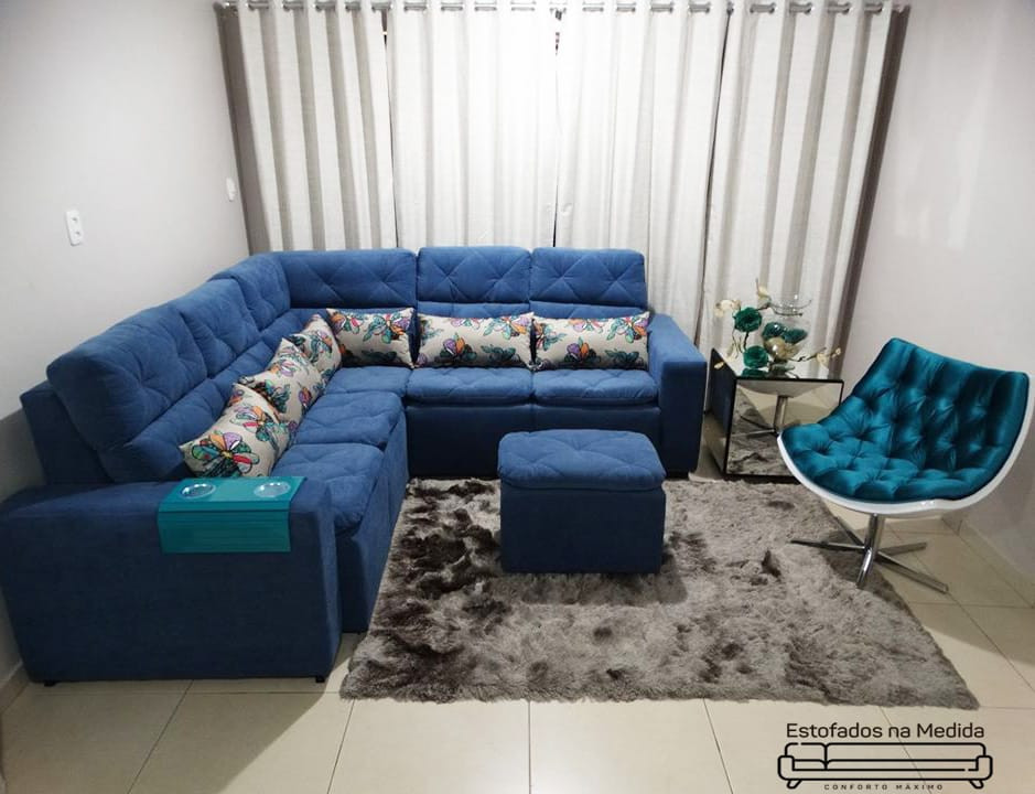 Estofado Barcelona canto + chaise retrátil e encosto reclinável + pillow de silicone com fibra